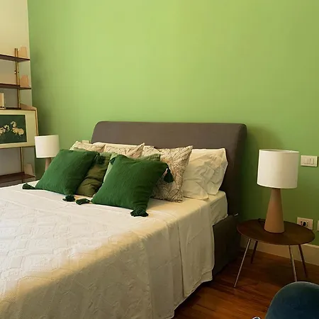 Charming Apartment In The Park *